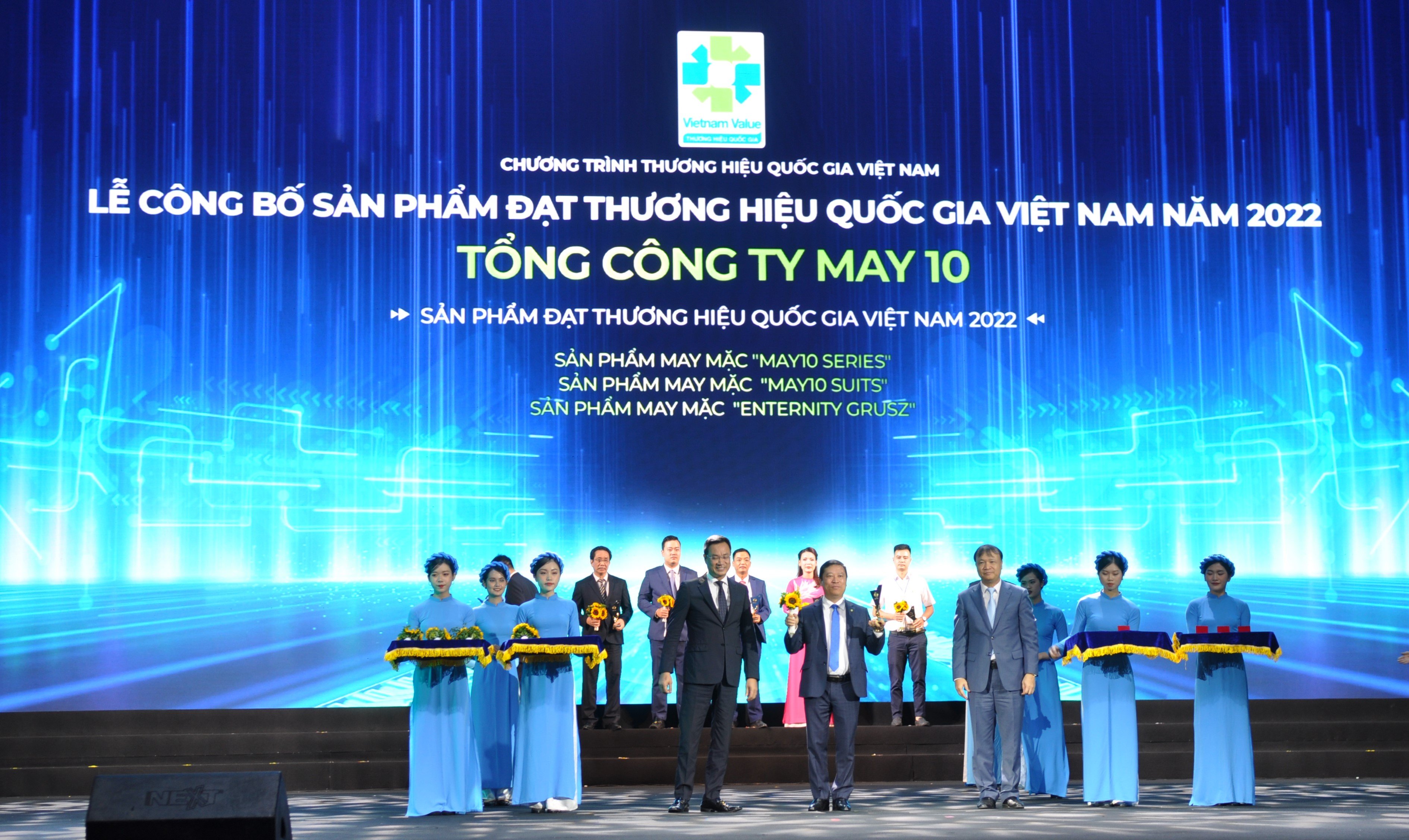 May 10 lần thứ 6 liên tiếp nhận giải thưởng Thương hiệu Quốc gia Tổng